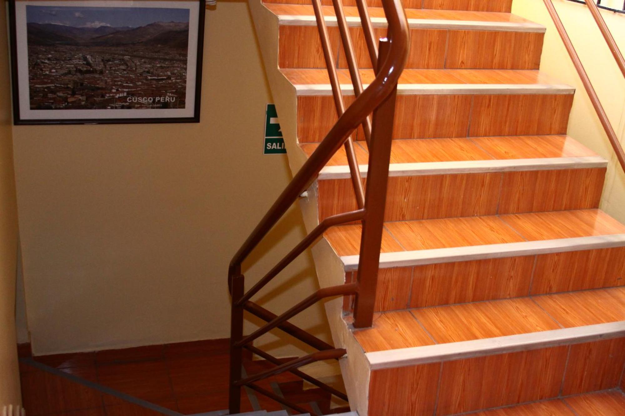 Hostal Lucerito Куско Екстериор снимка